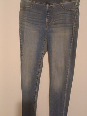 Old Navy Rockstar Jeans